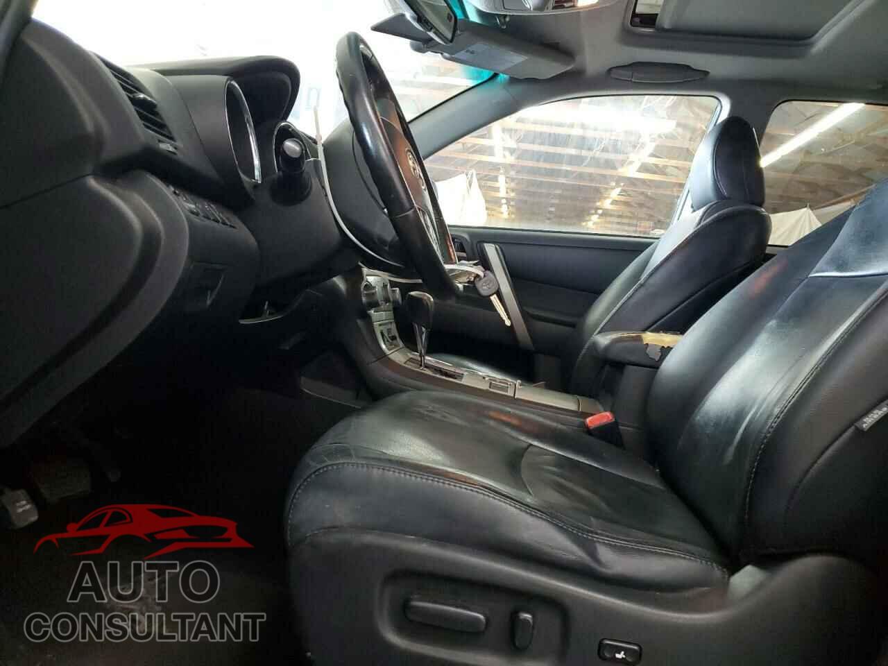 TOYOTA HIGHLANDER 2011 - 5TDZK3EH2BS049864