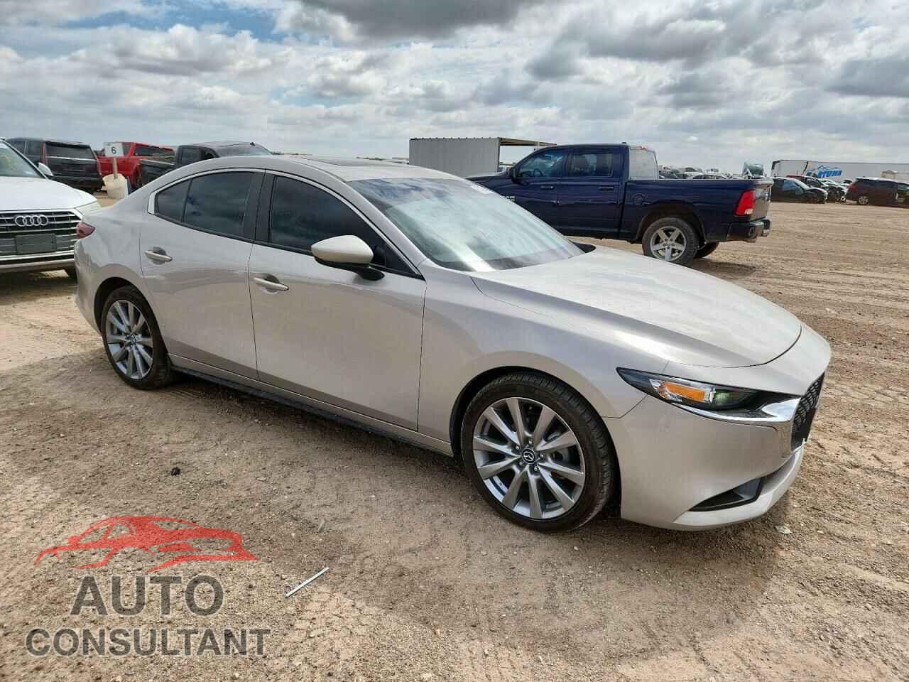 MAZDA 3 2023 - 3MZBPACM5PM359616
