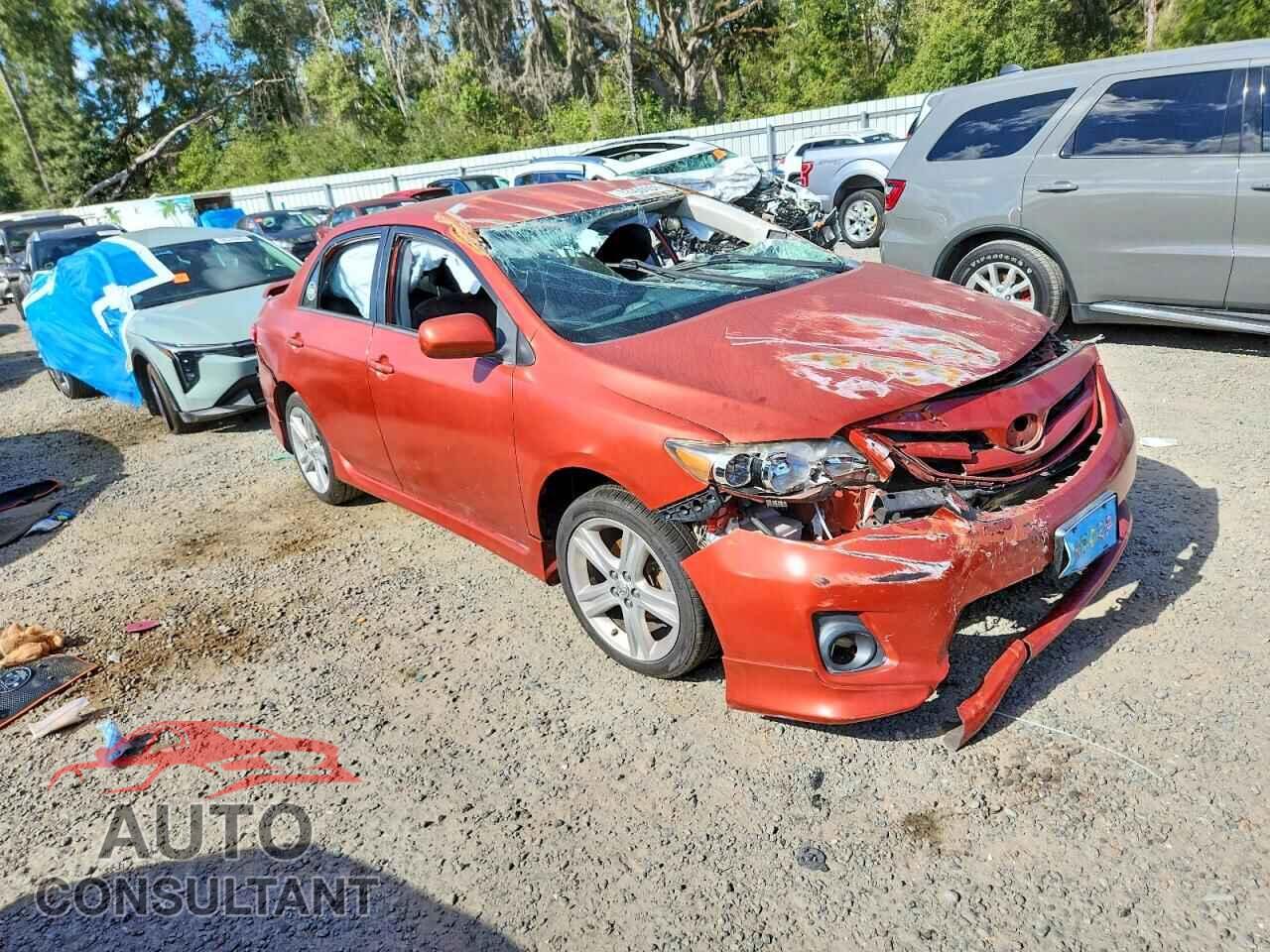 TOYOTA COROLLA 2013 - 2T1BU4EE4DC097045