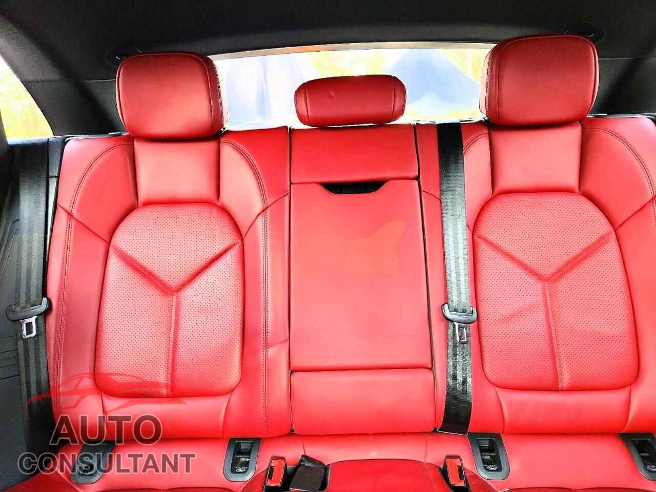 PORSCHE MACAN 2023 - WP1AA2A50PLB00615