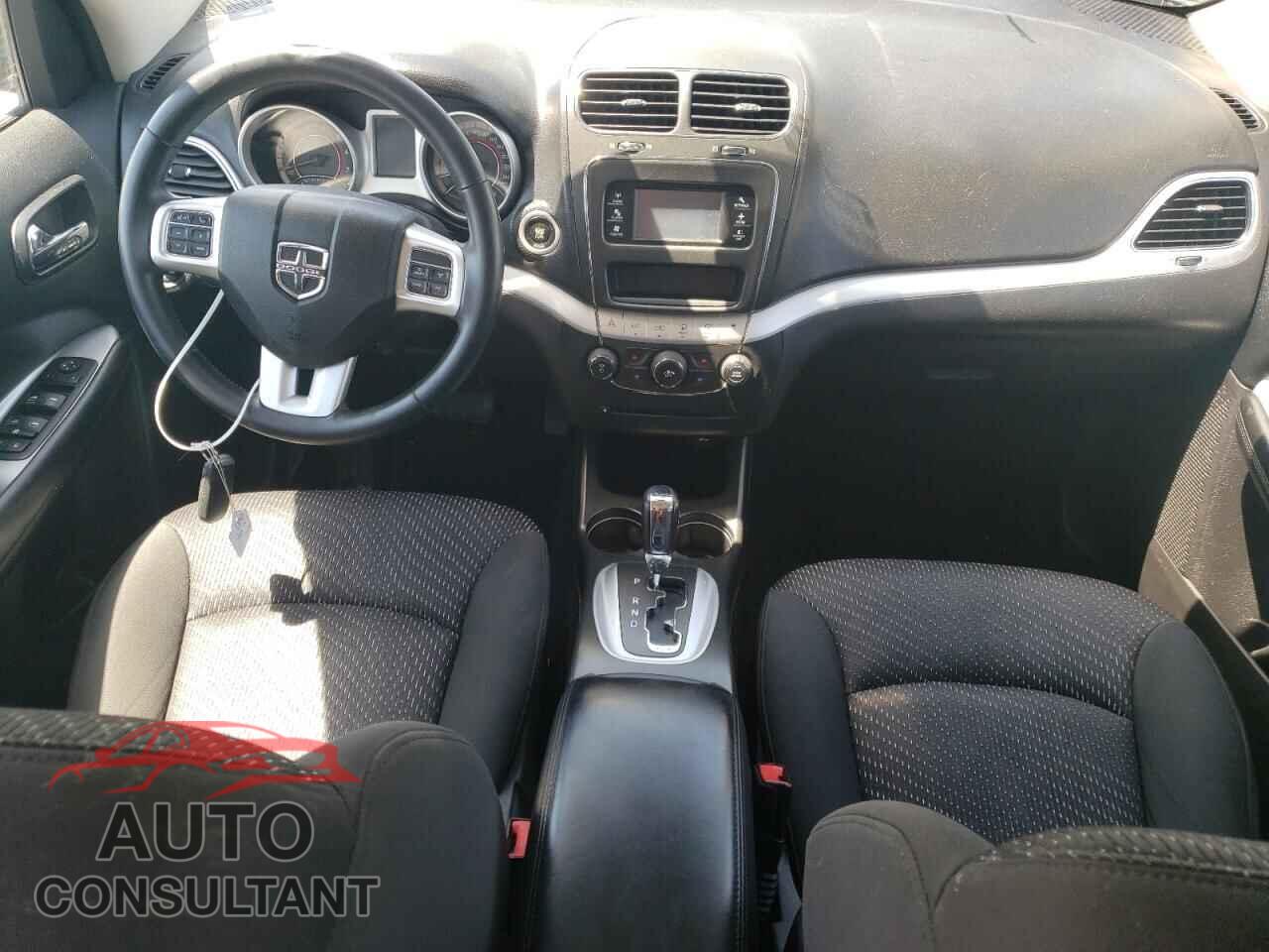 DODGE JOURNEY 2015 - 3C4PDCCG0FT751091