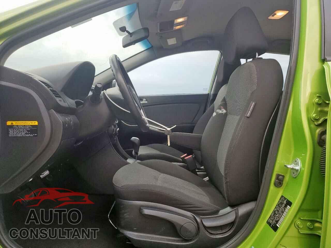 HYUNDAI ACCENT 2014 - KMHCT5AE7EU173845