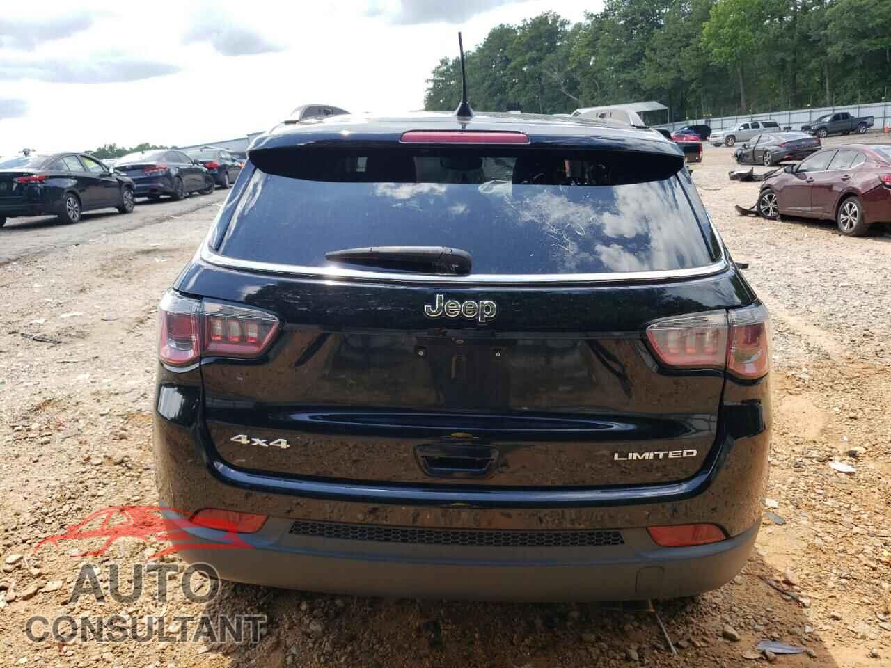 JEEP COMPASS 2018 - 3C4NJDCB3JT433209