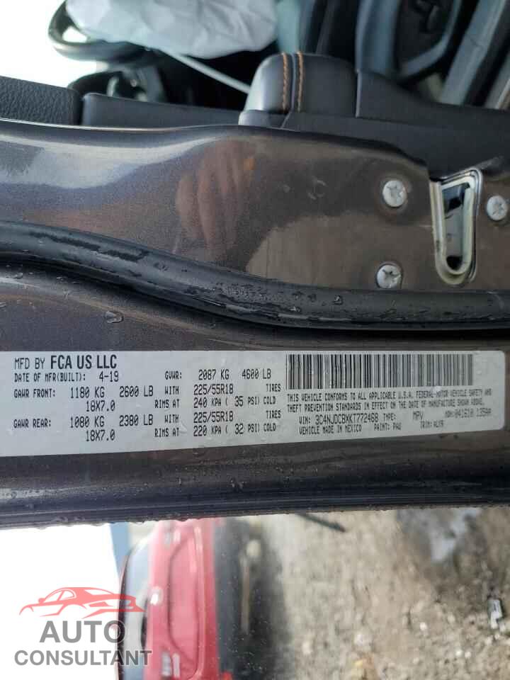 JEEP COMPASS 2019 - 3C4NJDCBXKT772468