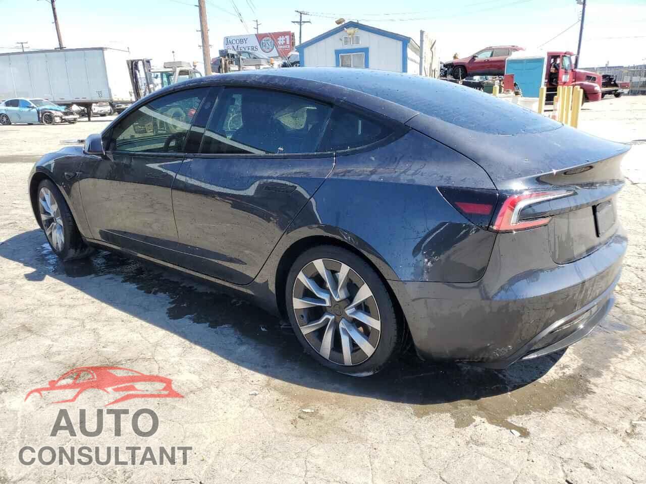 TESLA MODEL 3 2024 - 5YJ3E1EA3RF730926