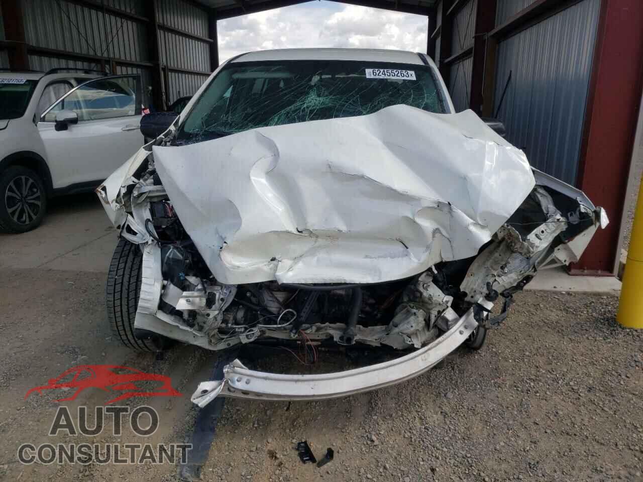 HONDA PILOT 2017 - 5FNYF6H18HB068710