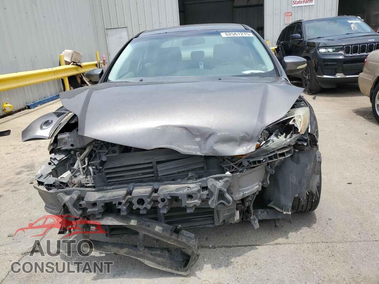 FORD FOCUS 2013 - 1FADP3F26DL245936