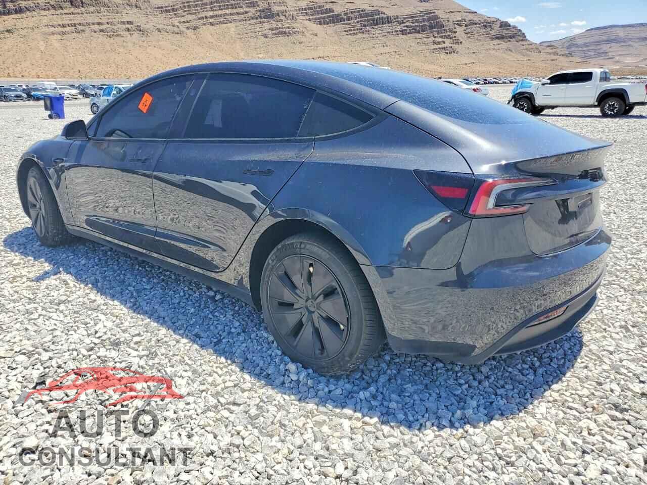 TESLA MODEL 3 2025 - 5YJ3E1EA4SF012985