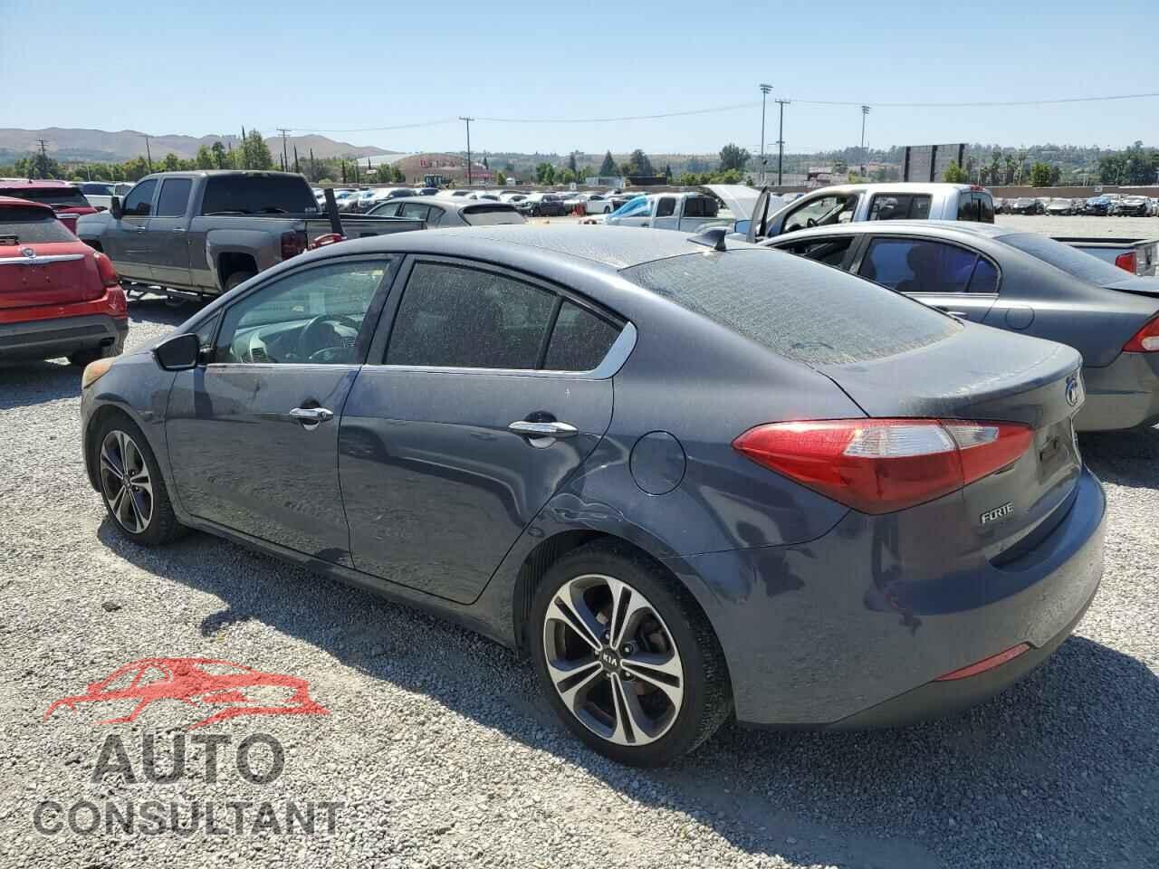 KIA FORTE 2016 - KNAFX4A85G5449976
