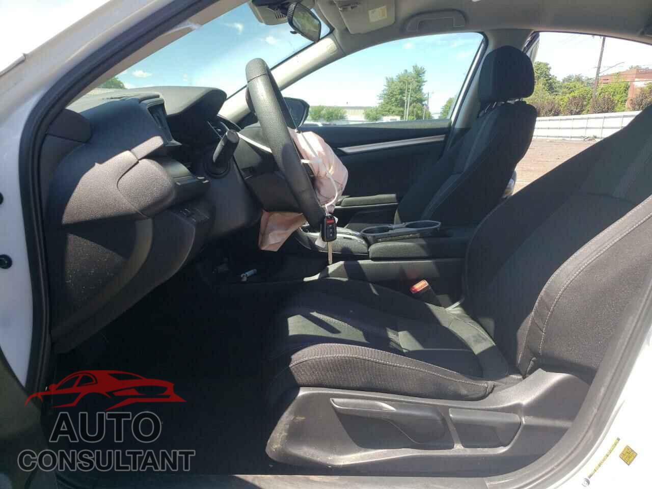 HONDA CIVIC 2019 - 2HGFC2F65KH538833
