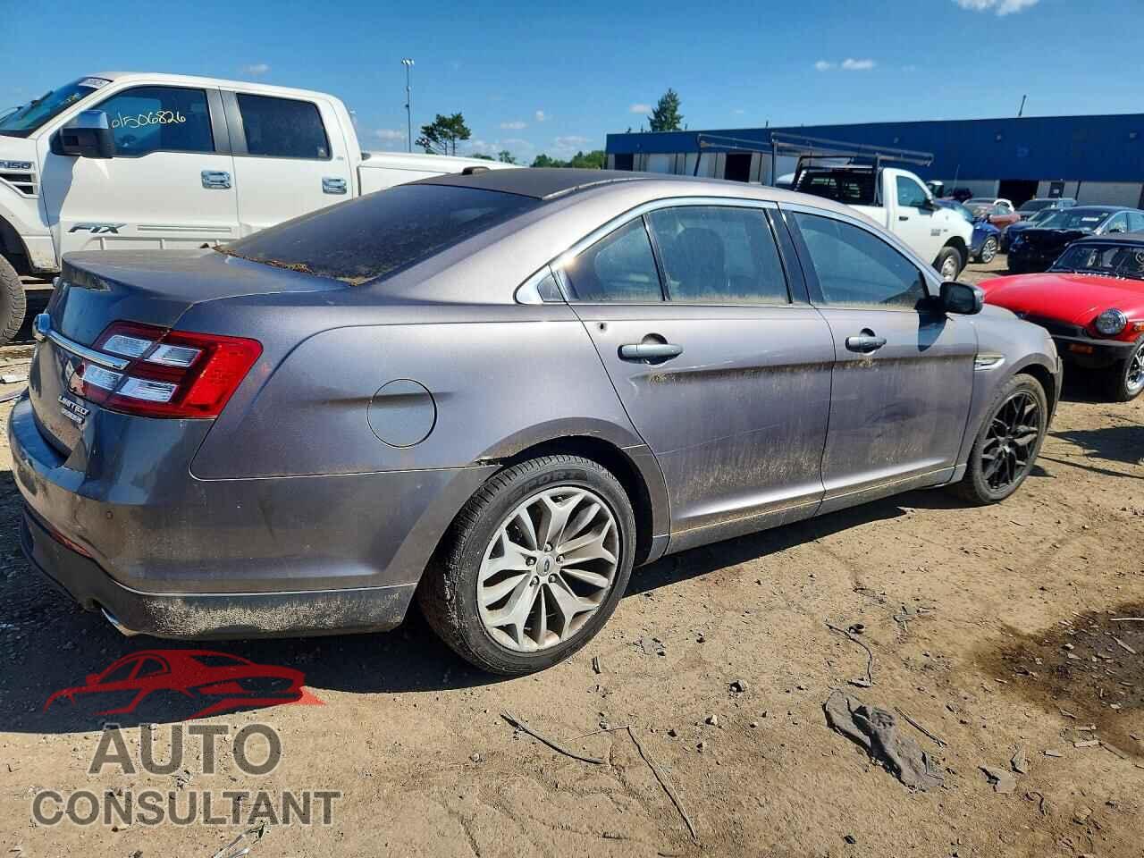 FORD TAURUS 2013 - 1FAHP2F82DG200131
