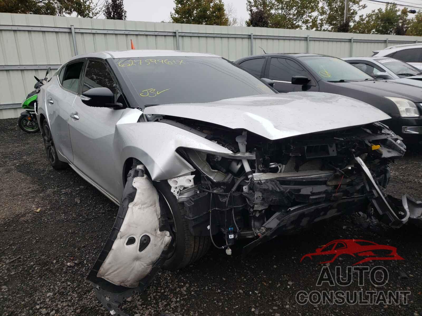 NISSAN MAXIMA 2019 - 1N4AA6AV8KC379013