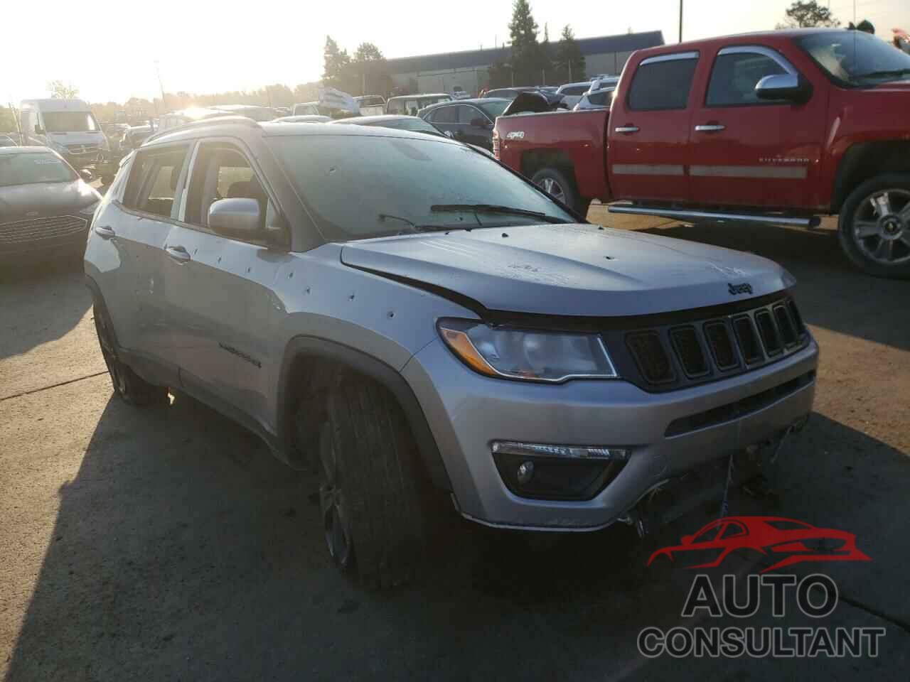 JEEP COMPASS 2018 - 3C4NJDBB9JT394904