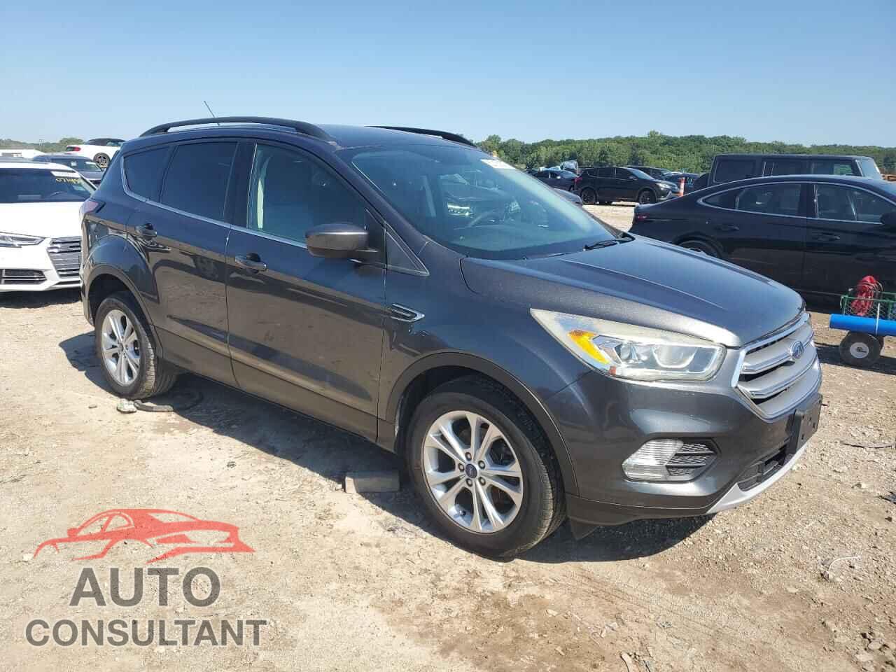 FORD ESCAPE 2017 - 1FMCU9G95HUF07471