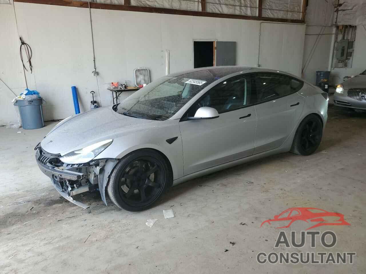 TESLA MODEL 3 2018 - 5YJ3E1EB6JF091079