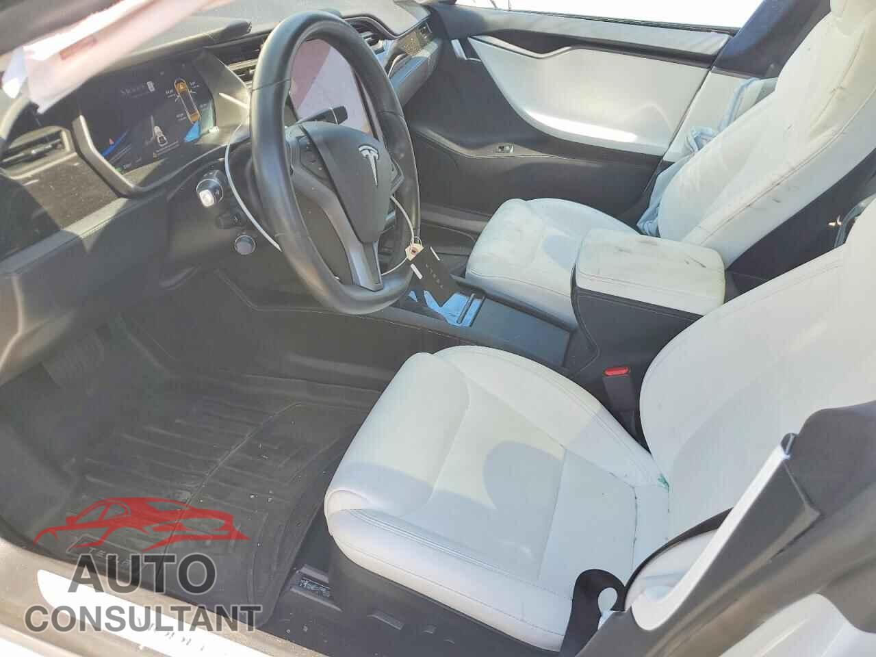 TESLA MODEL S 2020 - 5YJSA1E27LF415814