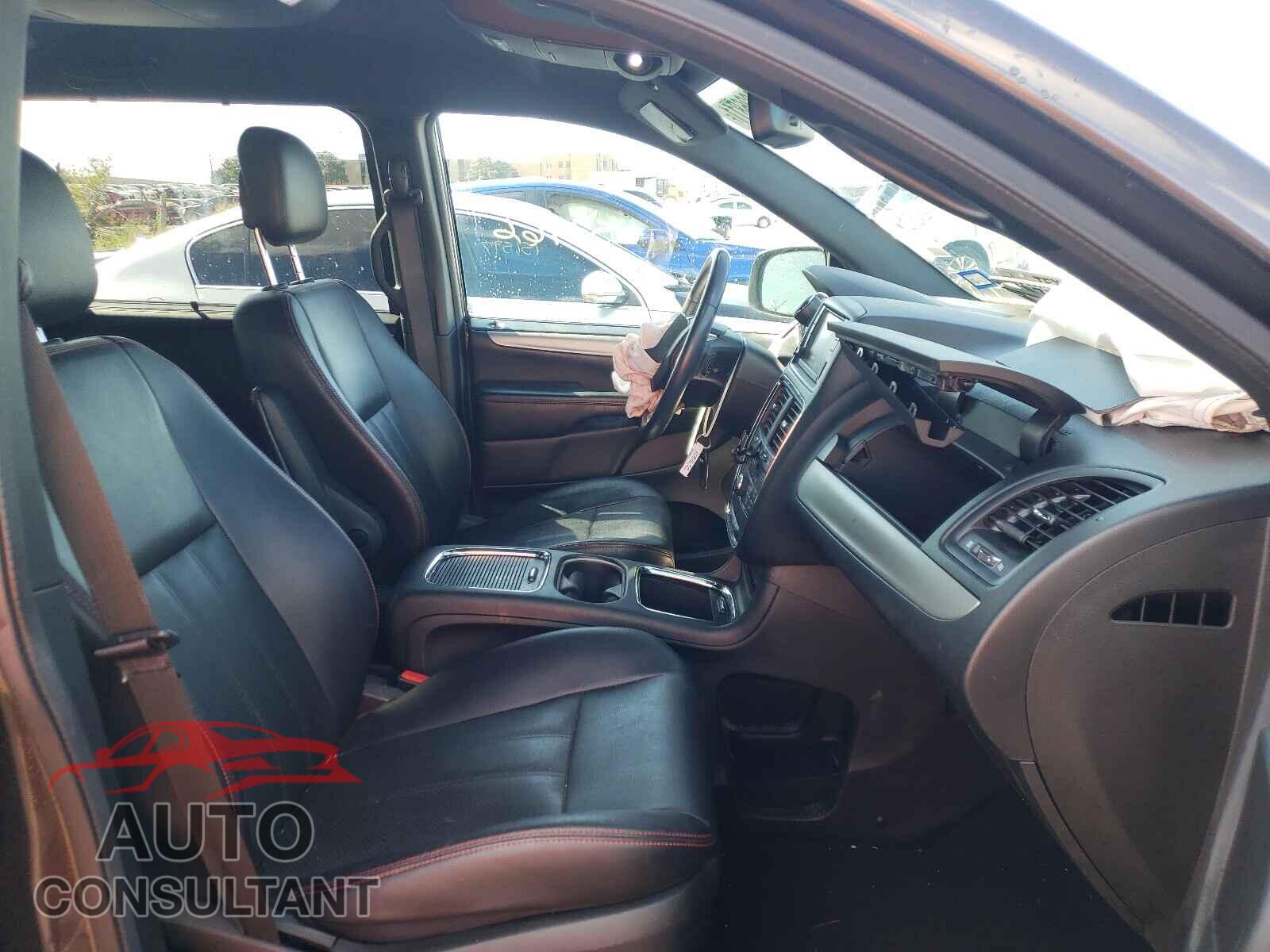 DODGE GRAND CARA 2019 - 2C4RDGEG2KR606029