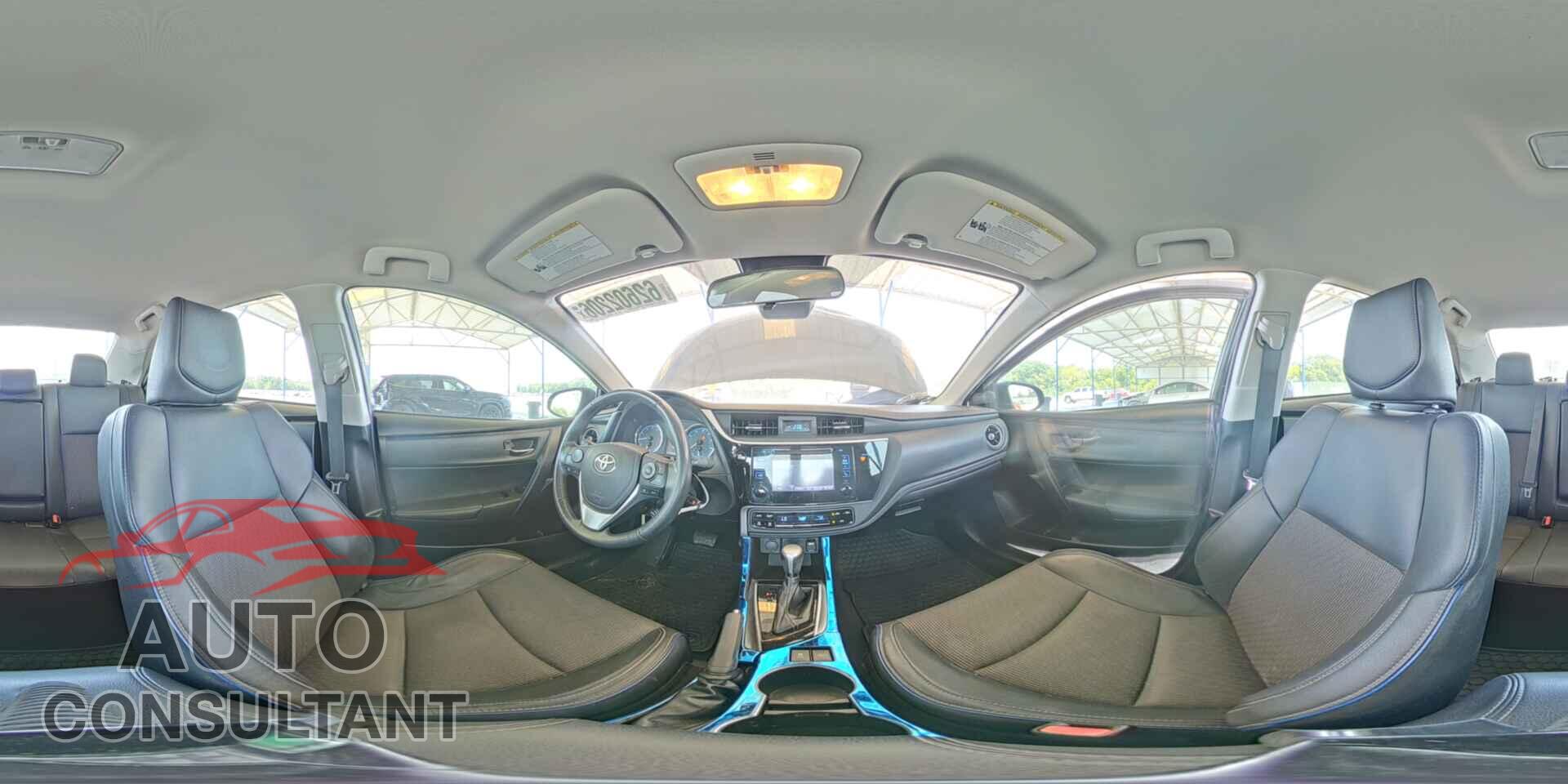 TOYOTA COROLLA 2018 - 5YFBURHE2JP816622