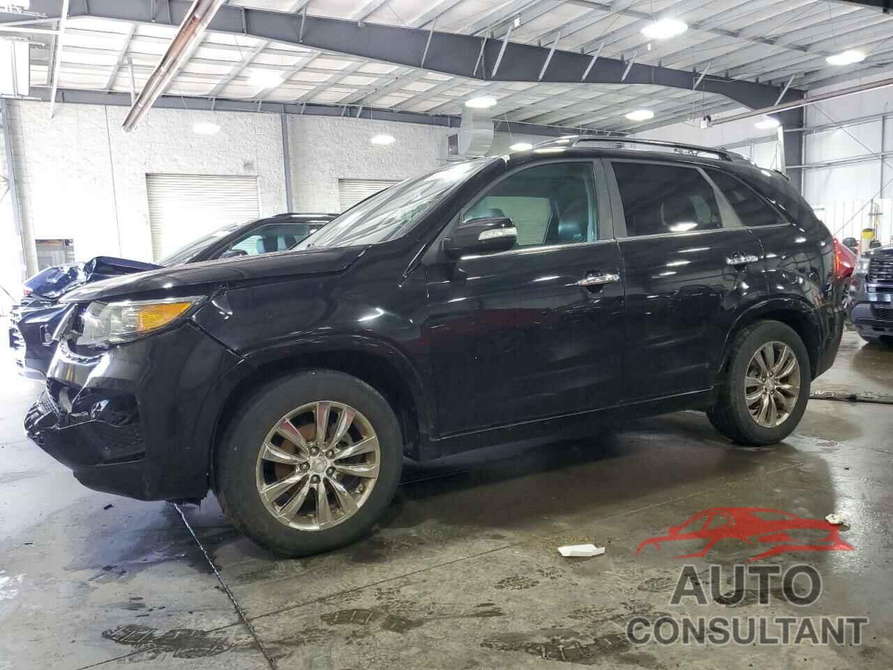 KIA SORENTO 2011 - 5XYKW4A22BG105960