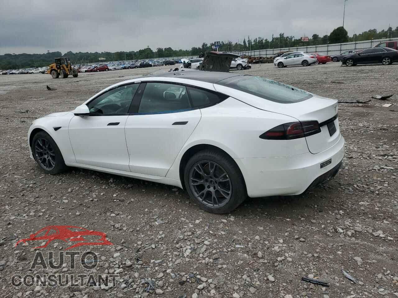 TESLA MODEL S 2022 - 5YJSA1E59NF477132