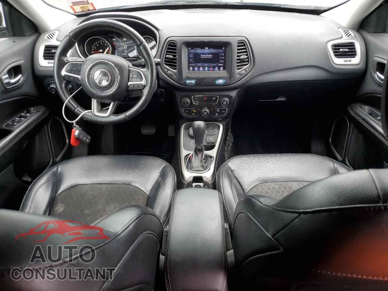 JEEP COMPASS 2017 - 3C4NJDBB4HT689645