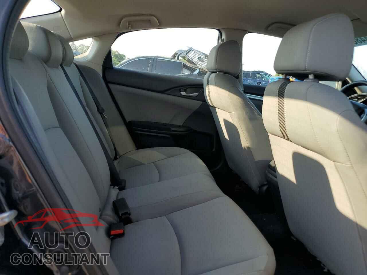 HONDA CIVIC 2017 - 2HGFC2F55HH530540