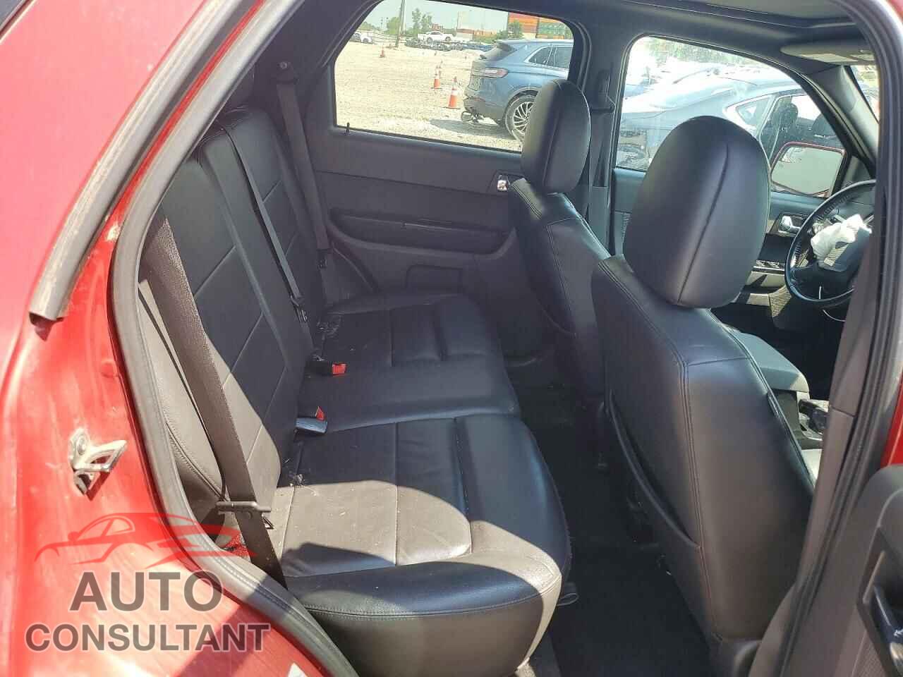 FORD ESCAPE 2011 - 1FMCU0E77BKB32974
