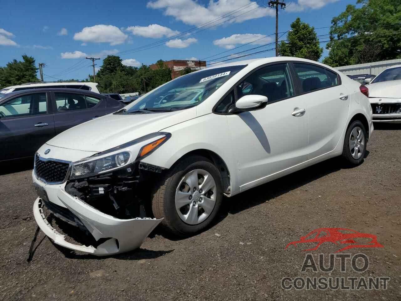 KIA FORTE 2017 - 3KPFK4A73HE104072