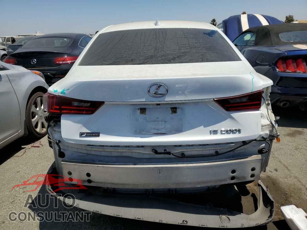 LEXUS IS 2016 - JTHBA1D29G5012764