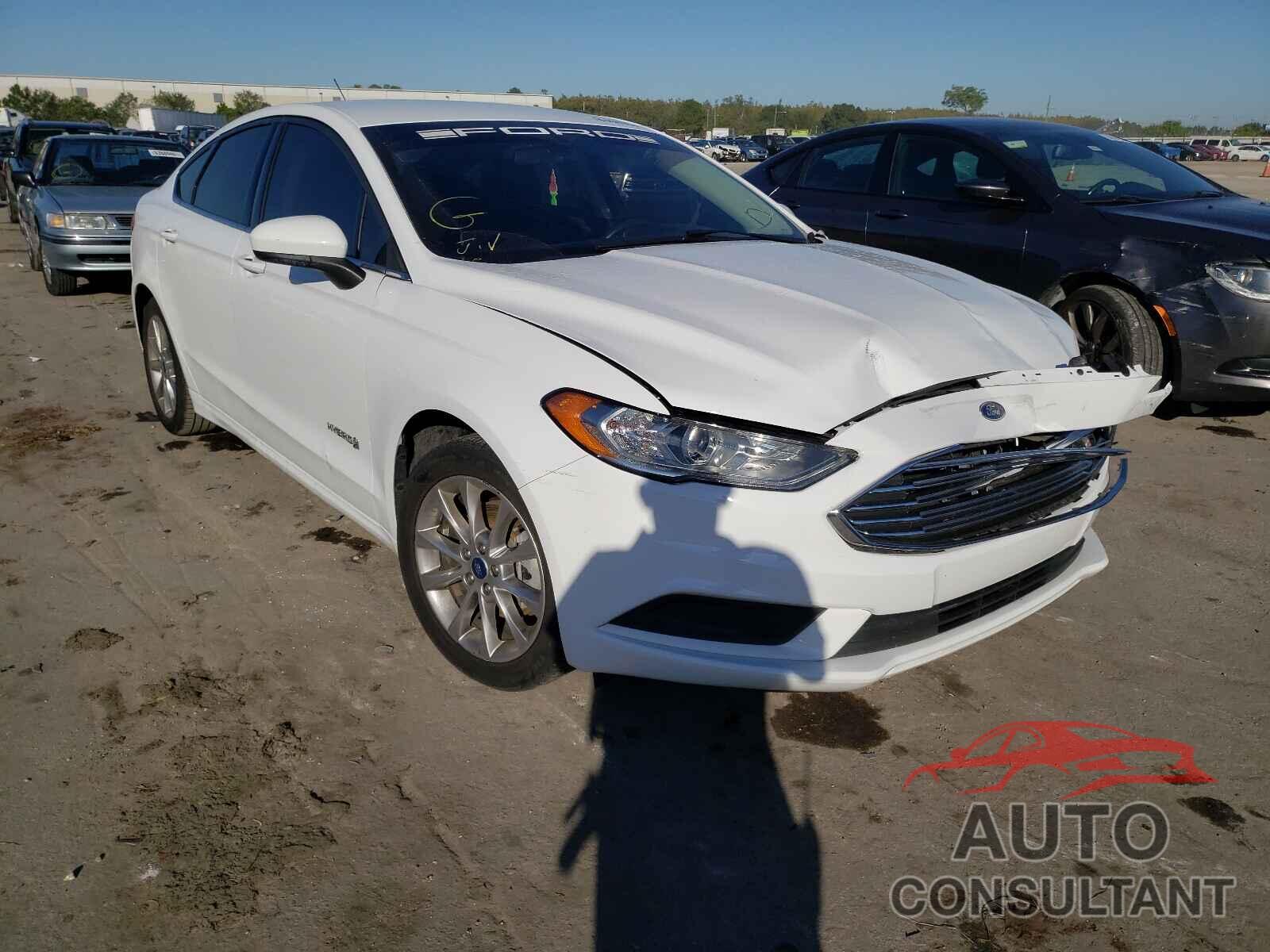FORD FUSION 2017 - 3FA6P0LU3HR385558