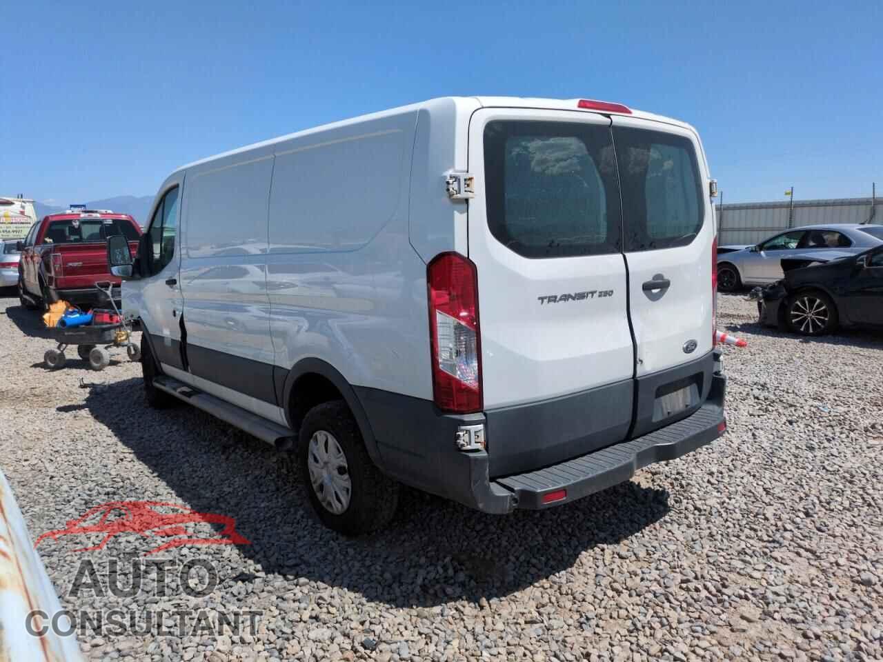 FORD TRANSIT 2015 - 1FTNR1ZM1FKA89078