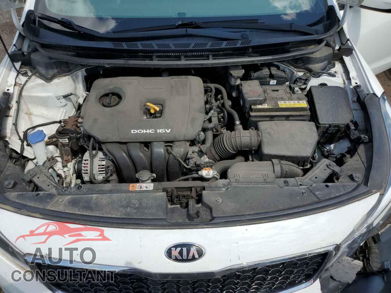 KIA FORTE 2017 - 3KPFK4A73HE104072