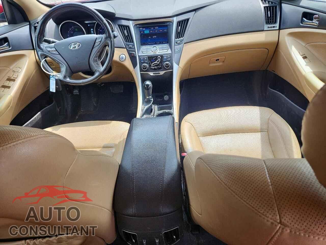 HYUNDAI SONATA 2013 - KMHEC4A4XDA083681