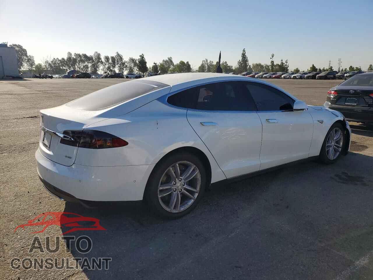 TESLA MODEL S 2016 - 5YJSA1E24GF130168