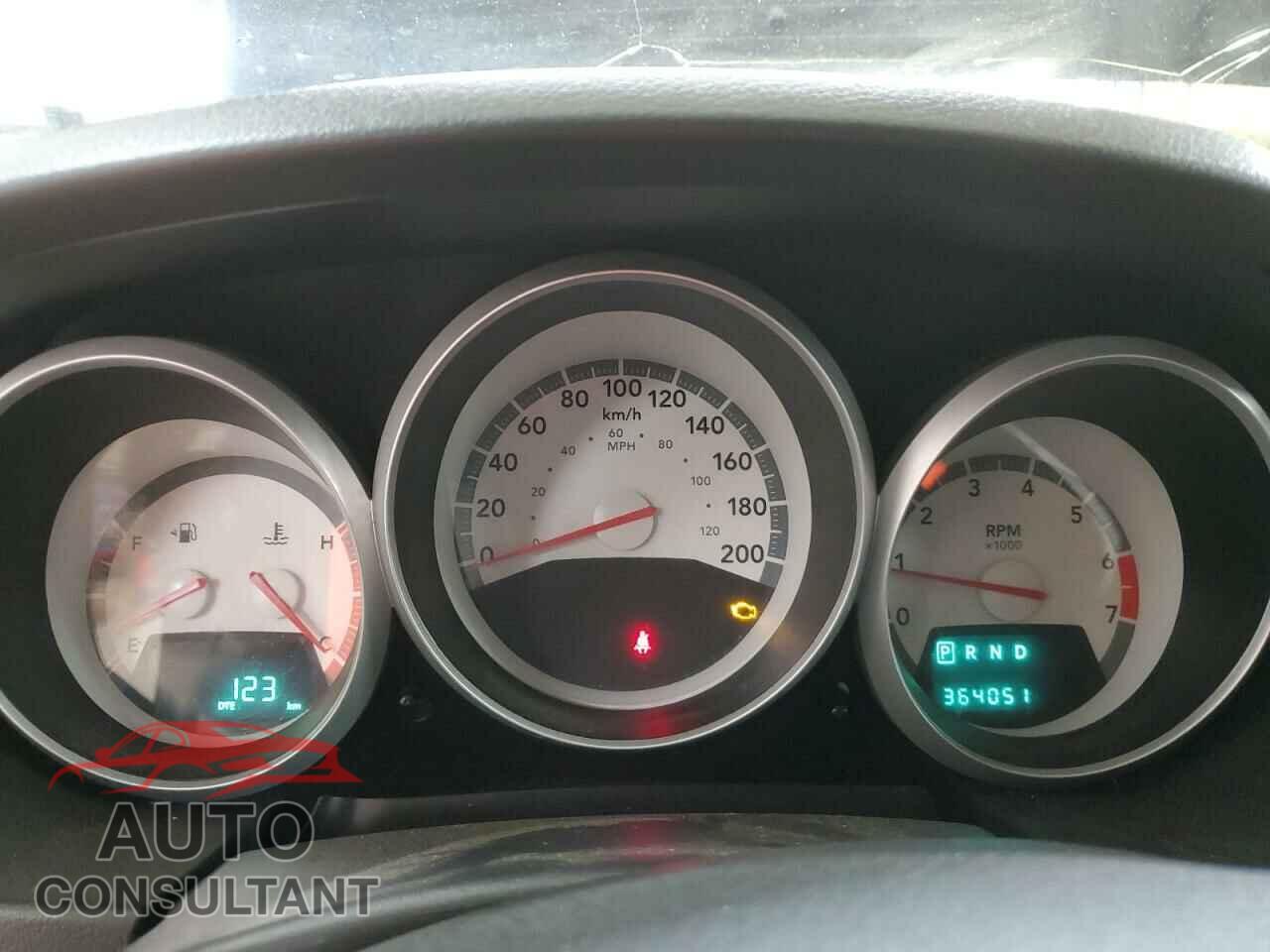 DODGE CARAVAN 2010 - 2D4RN4DE2AR485547