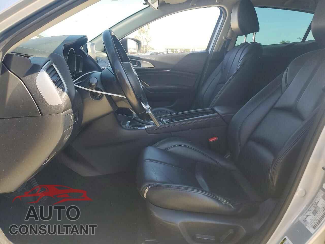 MAZDA 3 2017 - 3MZBN1V76HM119439