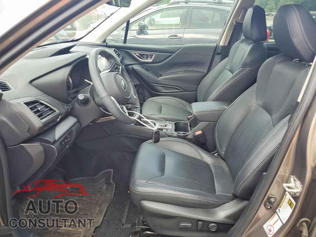 SUBARU FORESTER 2019 - JF2SKAUC4KH422405