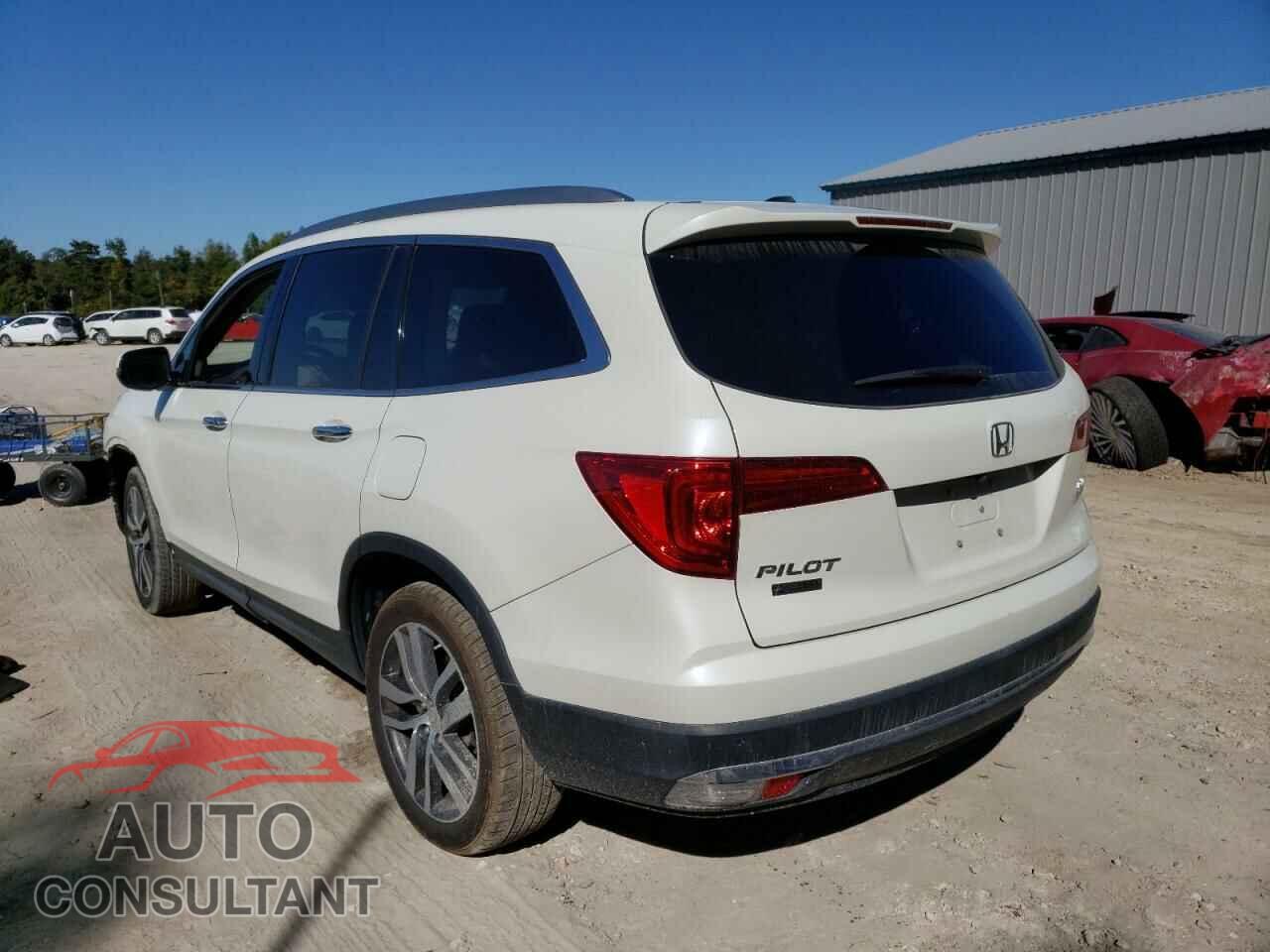 HONDA PILOT 2017 - 5FNYF6H09HB072529