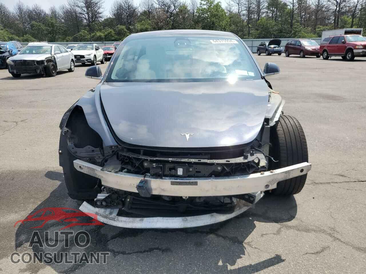 TESLA MODEL 3 2018 - 5YJ3E1EB3JF085594