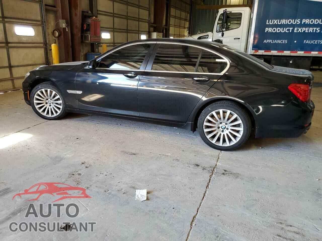 BMW 7 SERIES 2012 - WBAKC6C56CC396851