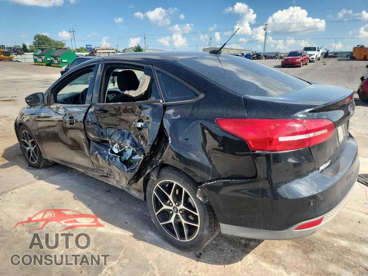 FORD FOCUS 2017 - 1FADP3H28HL257671
