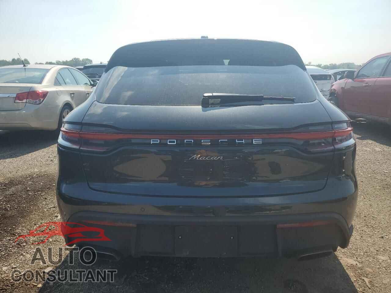 PORSCHE MACAN BASE 2024 - WP1AA2A56RLB12979
