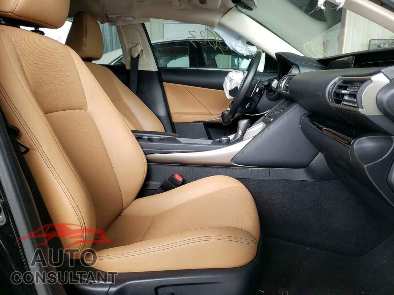 LEXUS IS 2019 - JTHBA1D23K5093821