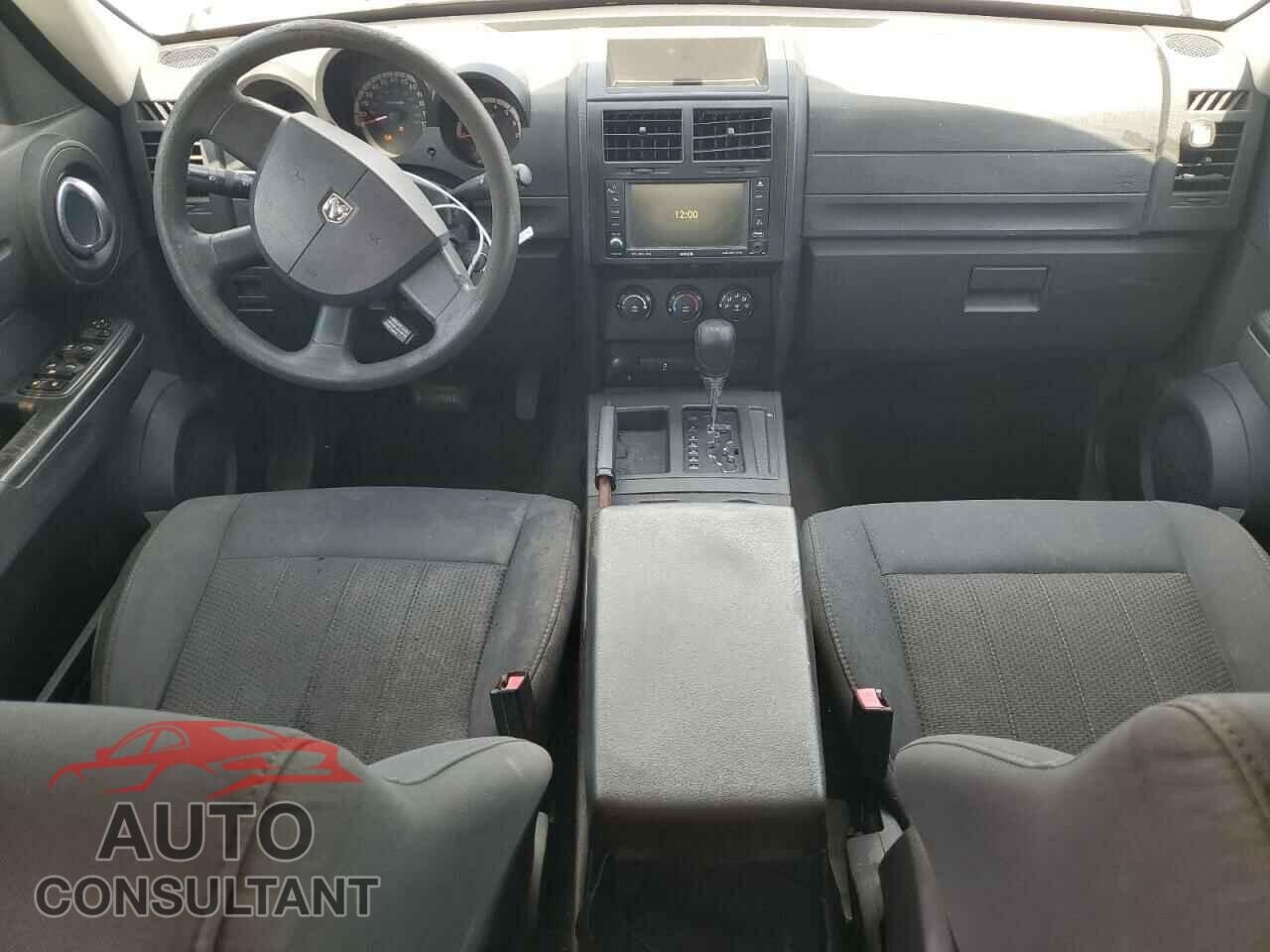 DODGE NITRO 2011 - 1D4PT4GK8BW584011