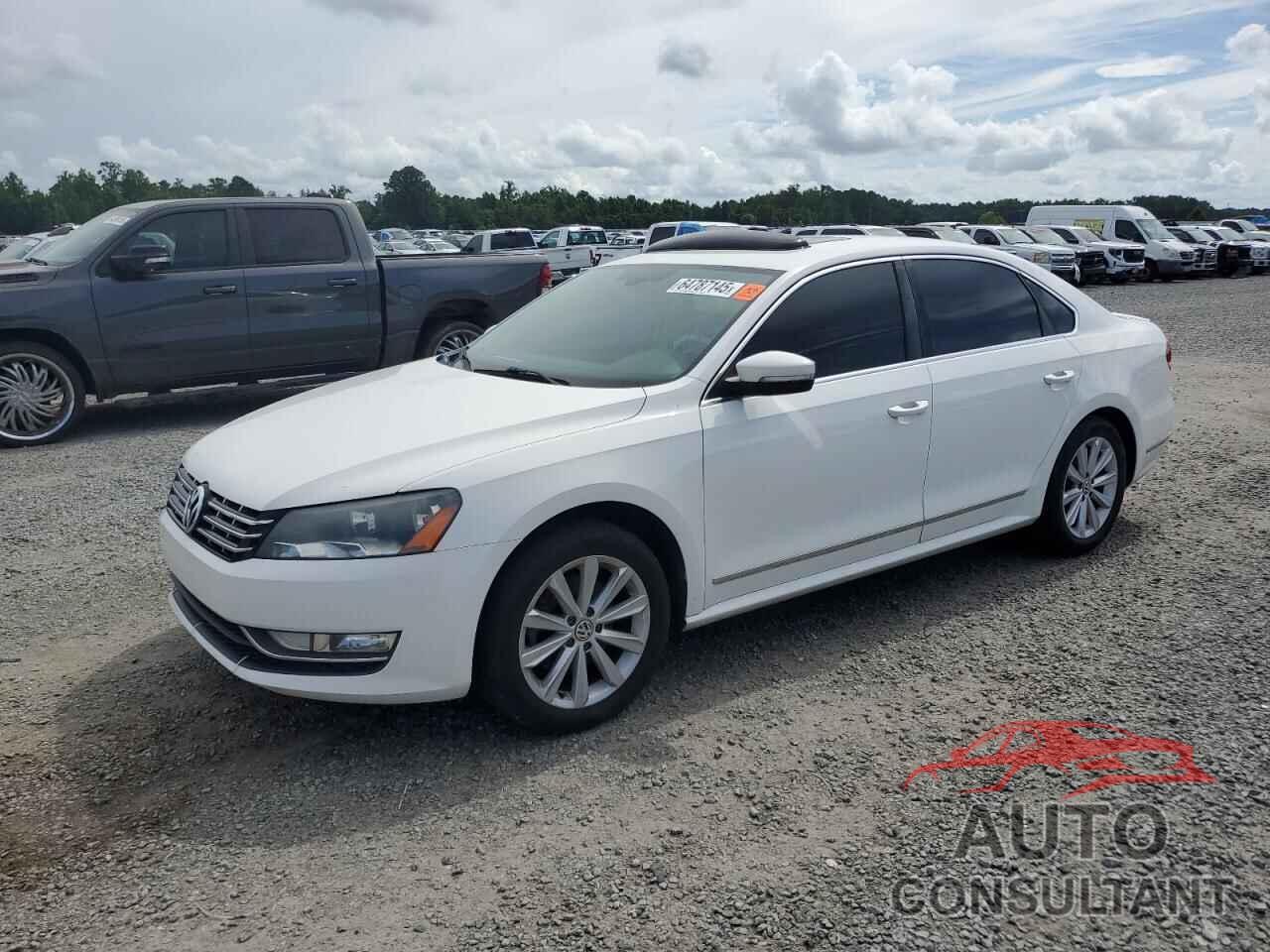 VOLKSWAGEN PASSAT 2013 - 1VWCH7A37DC082544