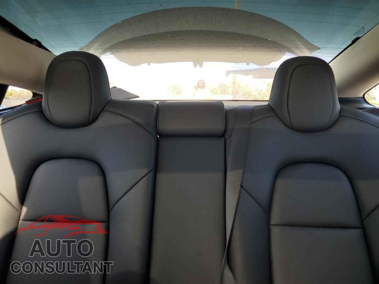TESLA MODEL 3 2023 - 5YJ3E1EA4PF550190