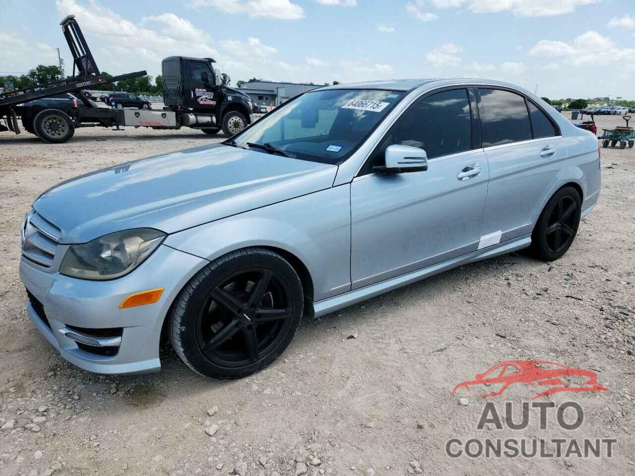 MERCEDES-BENZ C-CLASS 2013 - WDDGF4HB3DR260720
