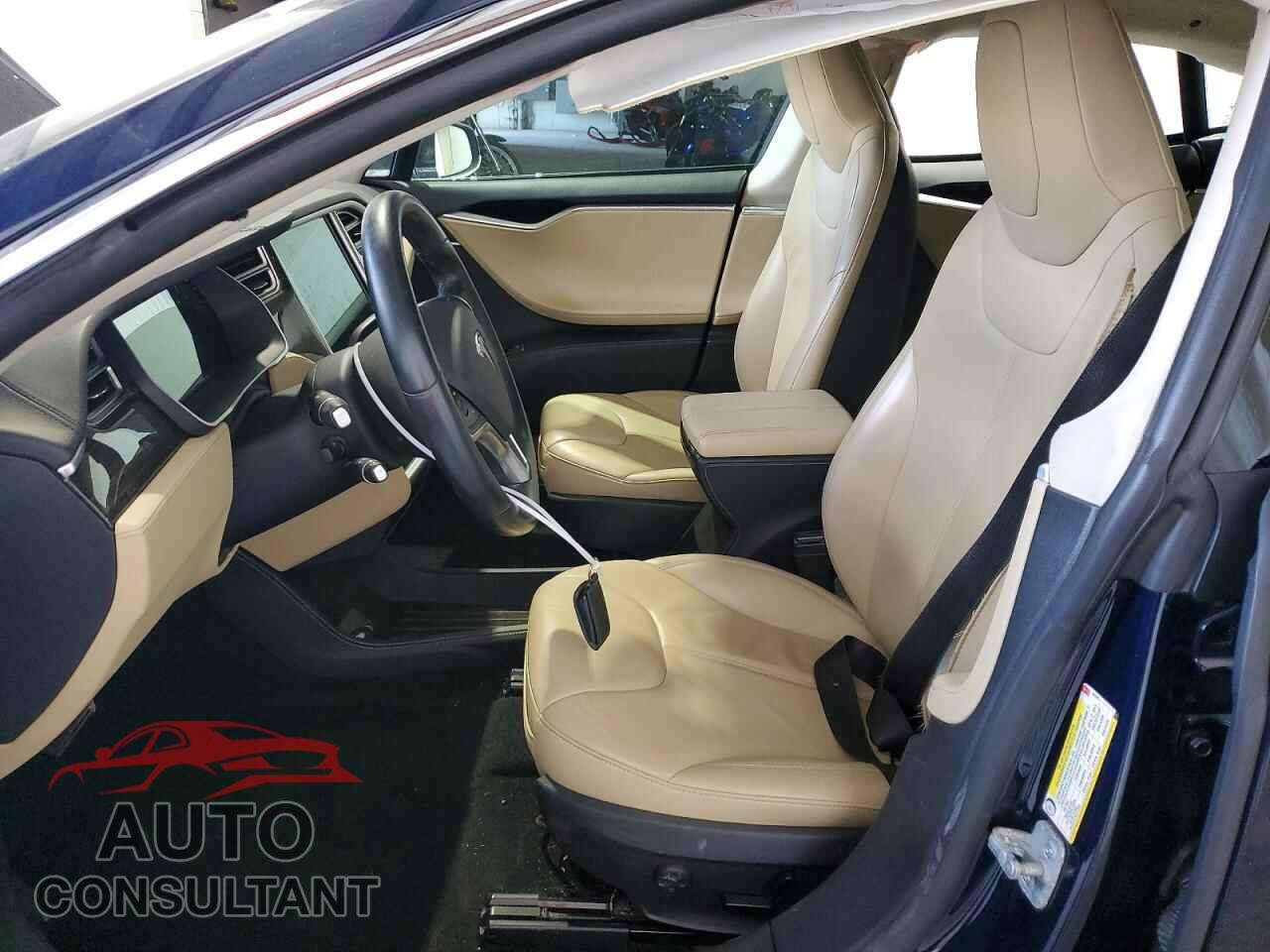 TESLA MODEL S 2015 - 5YJSA1H27FF082062