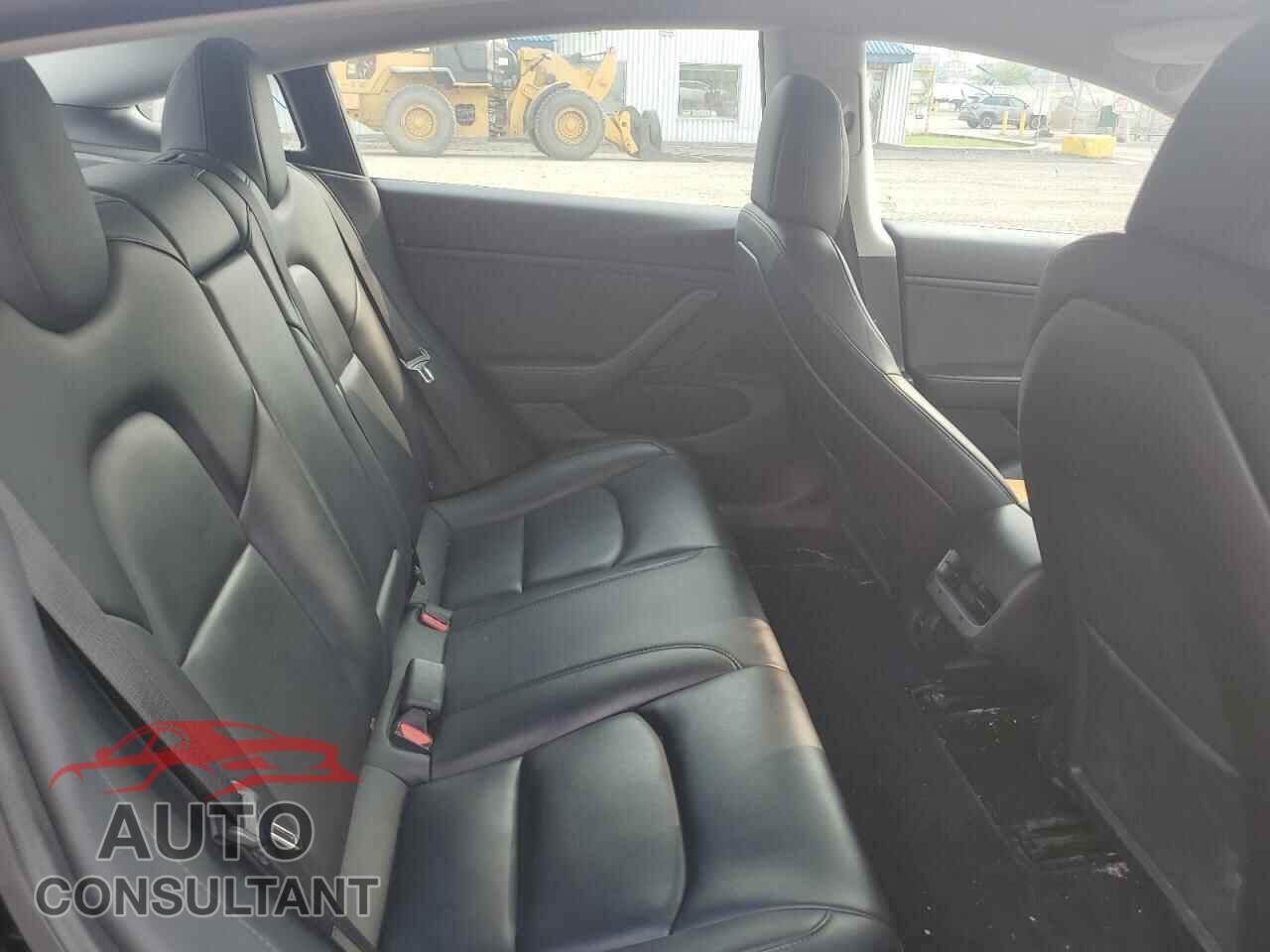 TESLA MODEL 3 2019 - 5YJ3E1EA3KF329320