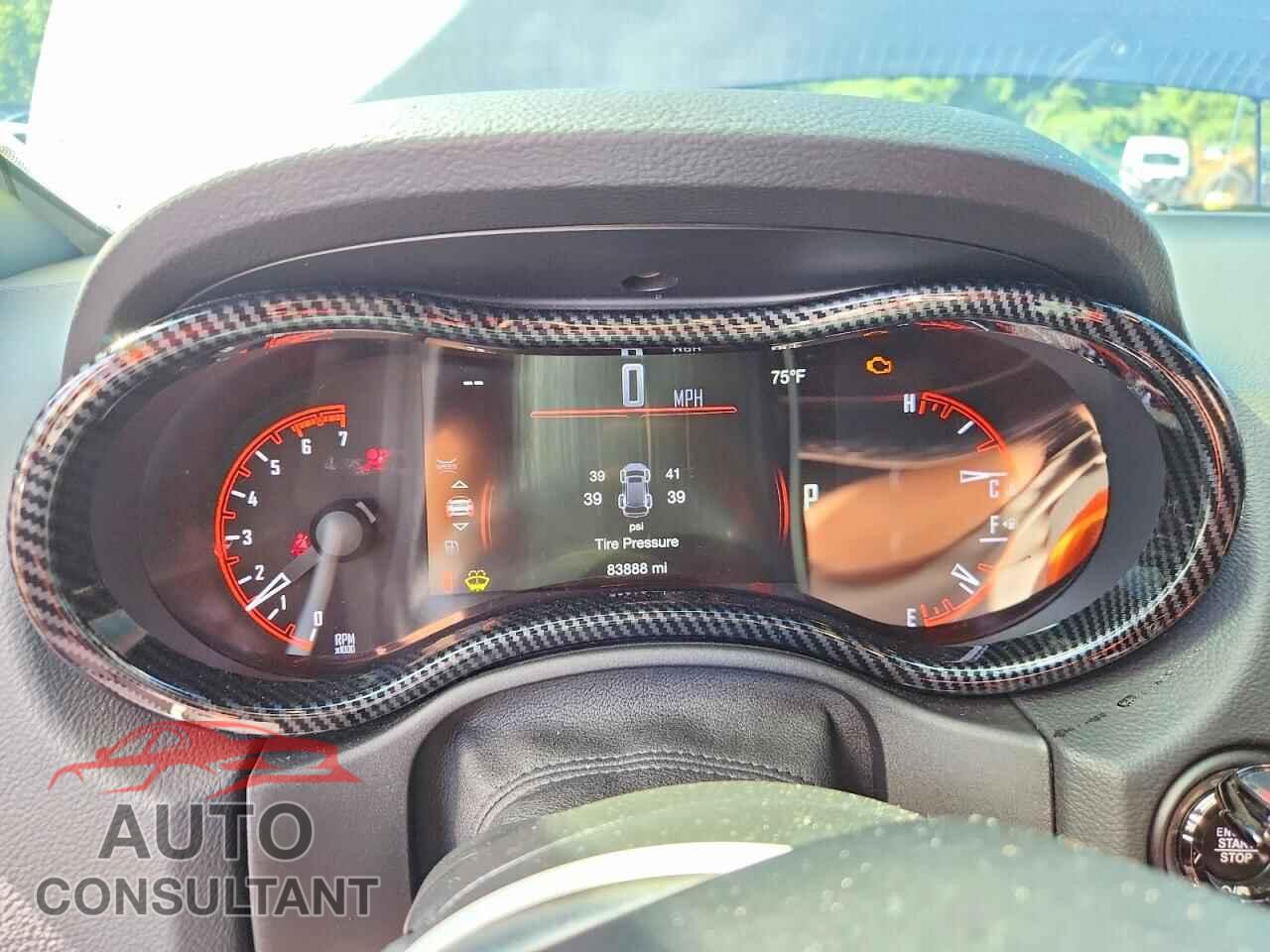 DODGE DURANGO 2018 - 1C4SDJCT3JC495979